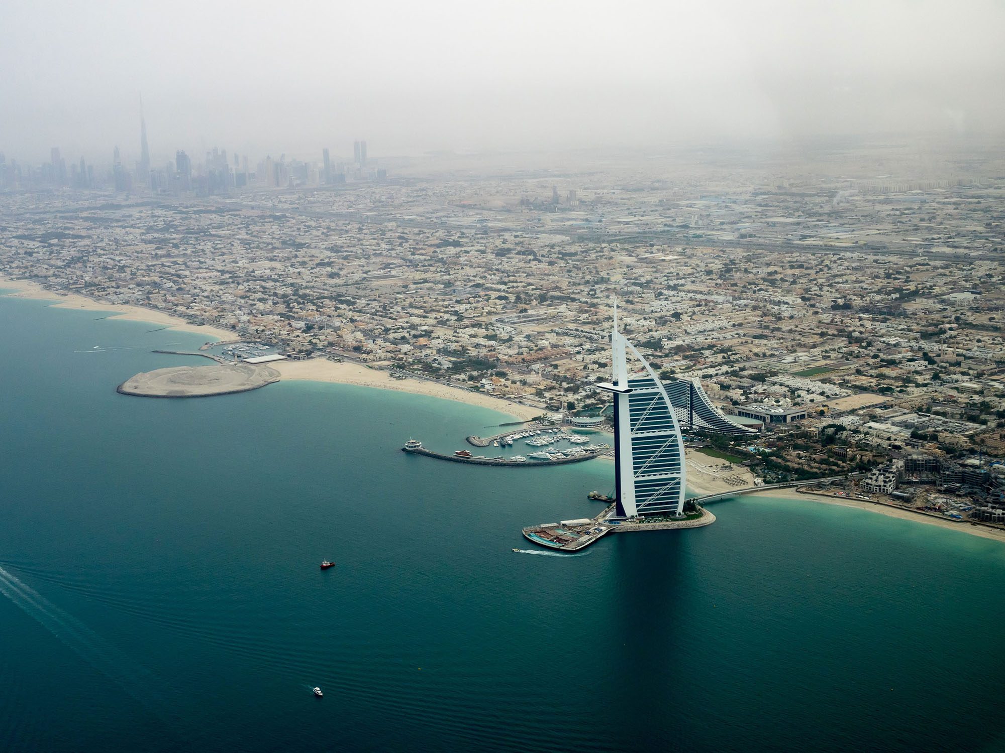 Dubai sea
